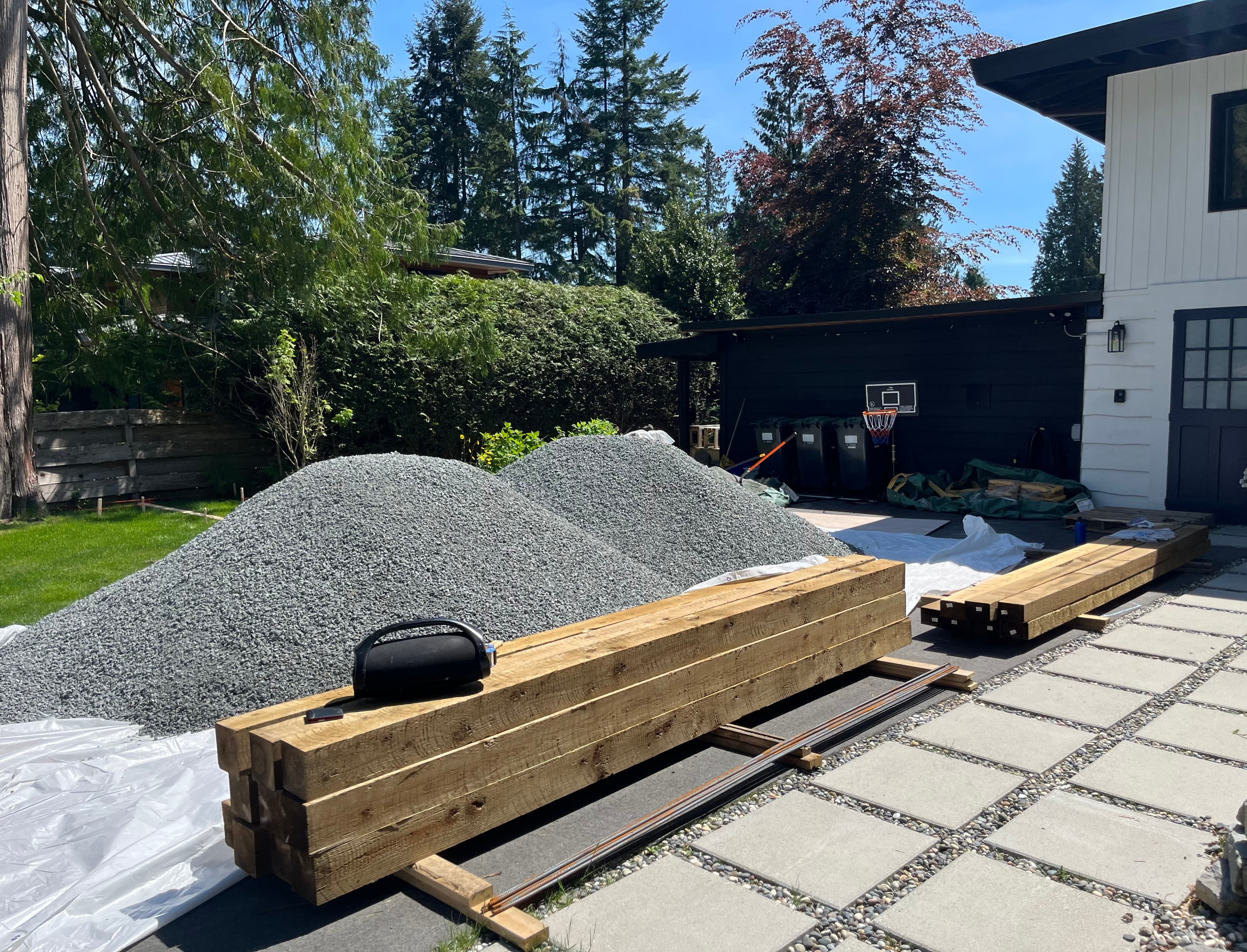 Regent Paver Pathway — Photo 6